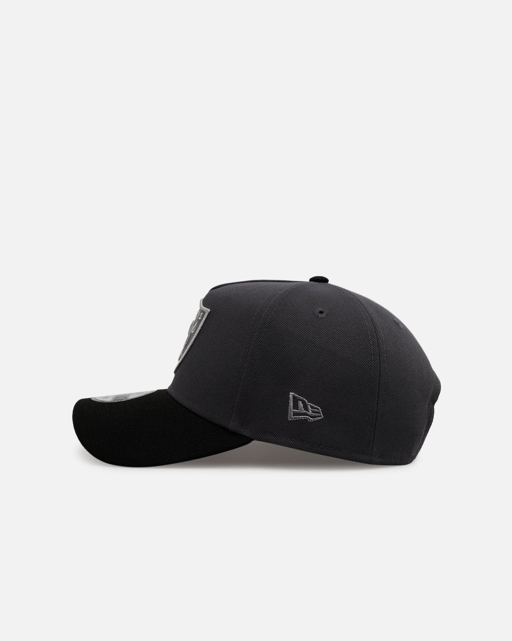 New Era Las Vegas Raiders 'Stealth 2.0' 9FORTY A-Frame Snapback Graphite
